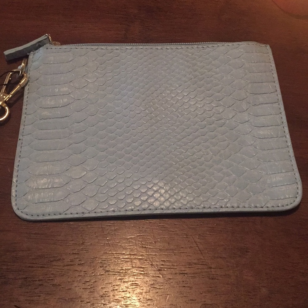 Wristlet - Picture 6 of 8